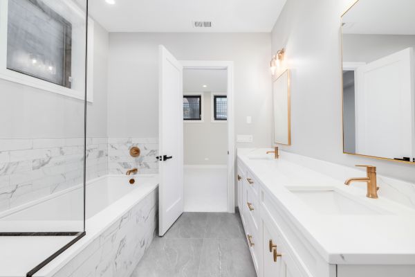Cost of Bathroom Installation in Dubuque